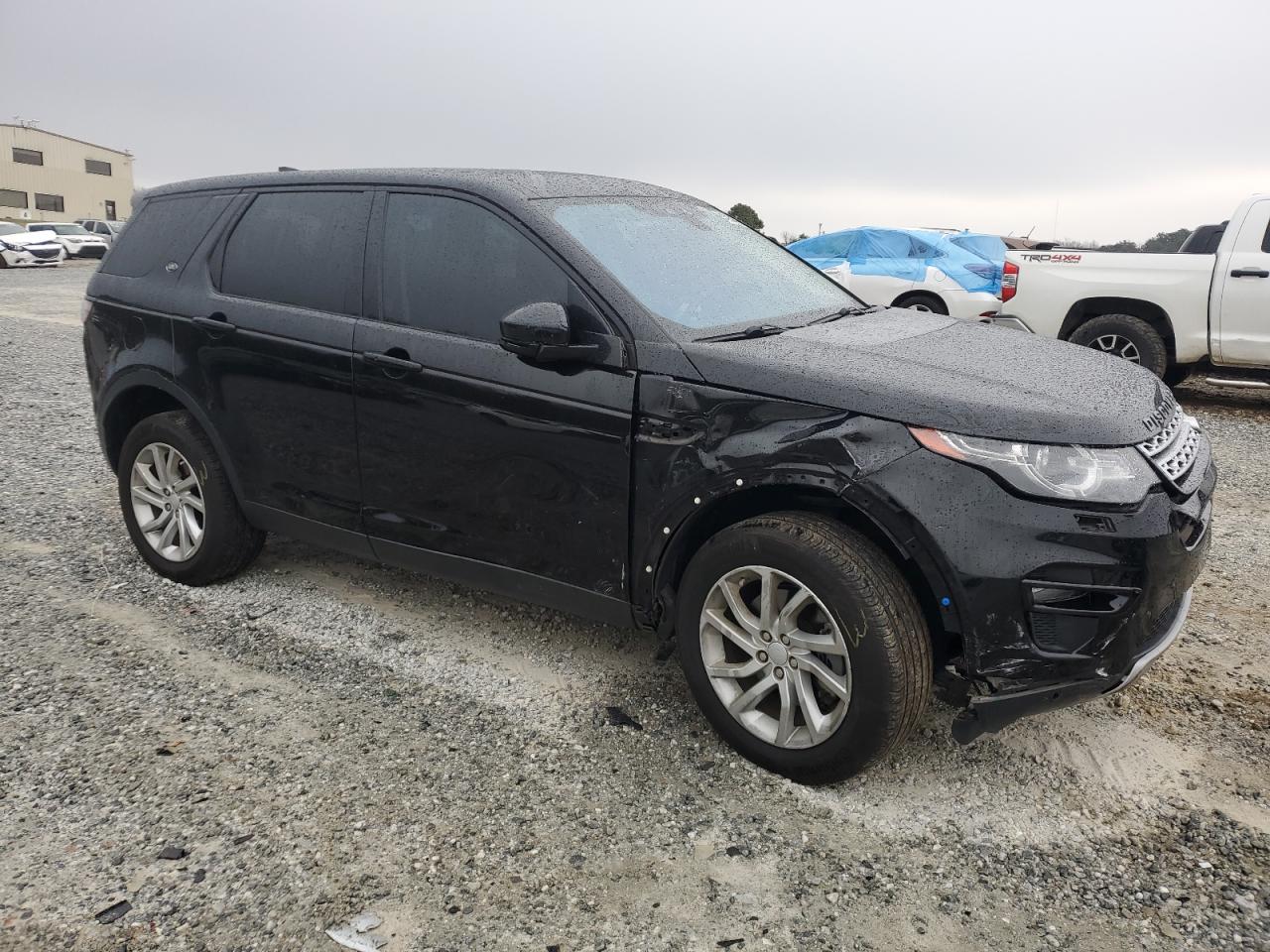 2018 Land Rover Discovery - Image 4