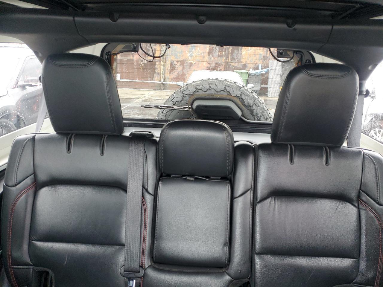 2018 Jeep Wrangler - Image 10