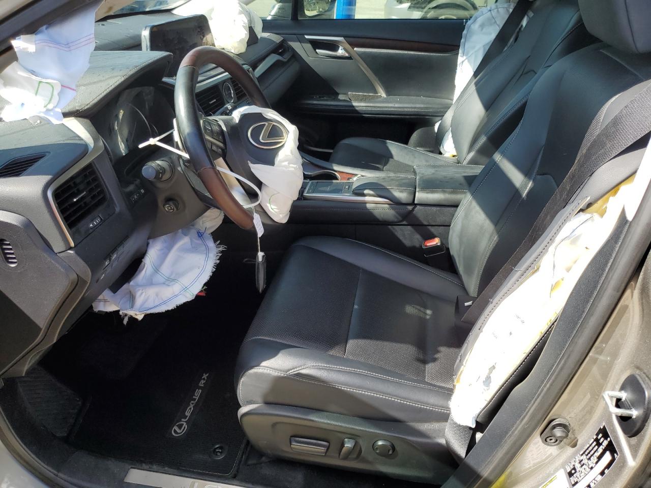 2020 Lexus RX - Image 7