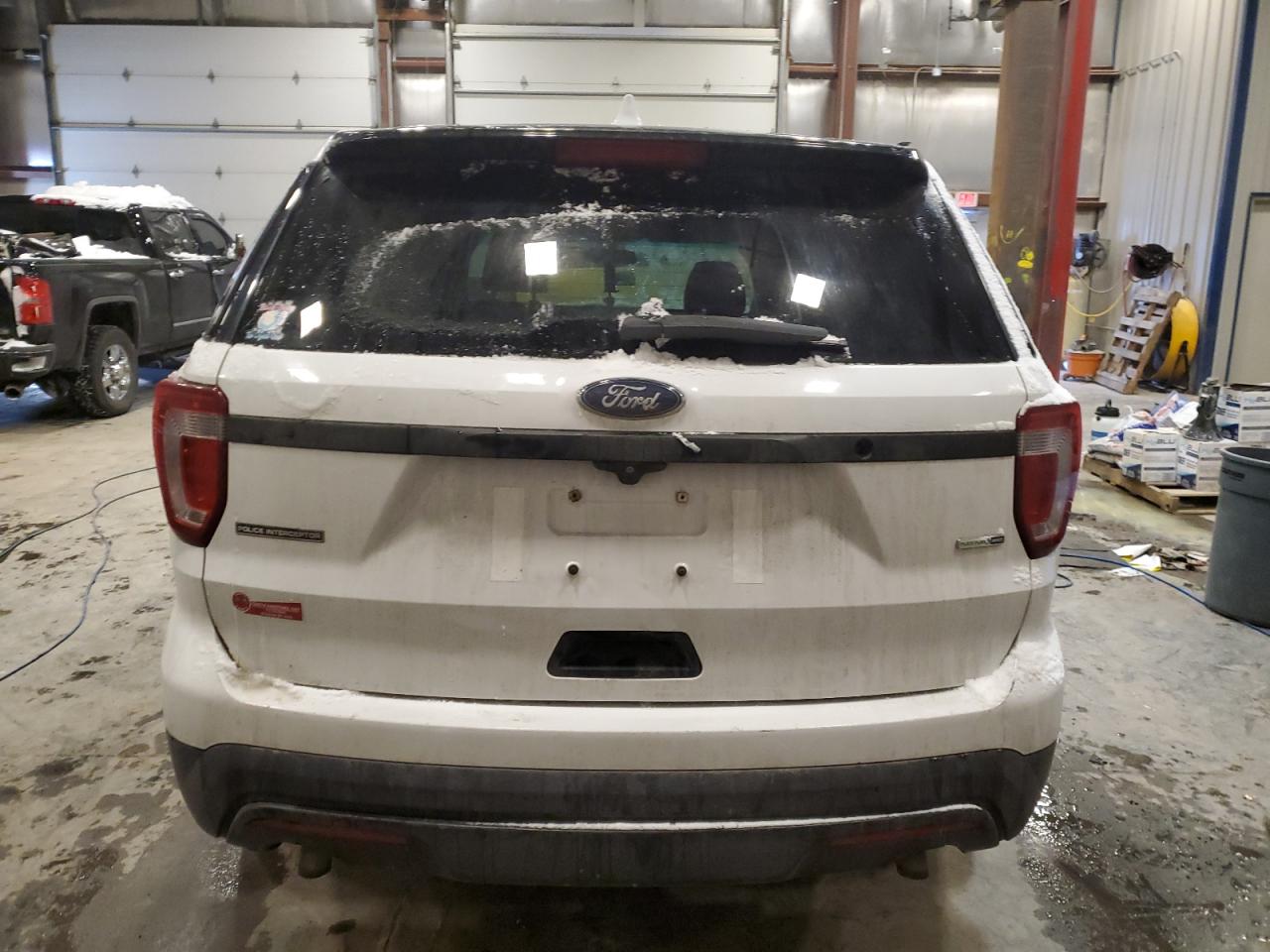 2016 Ford Explorer - Image 6