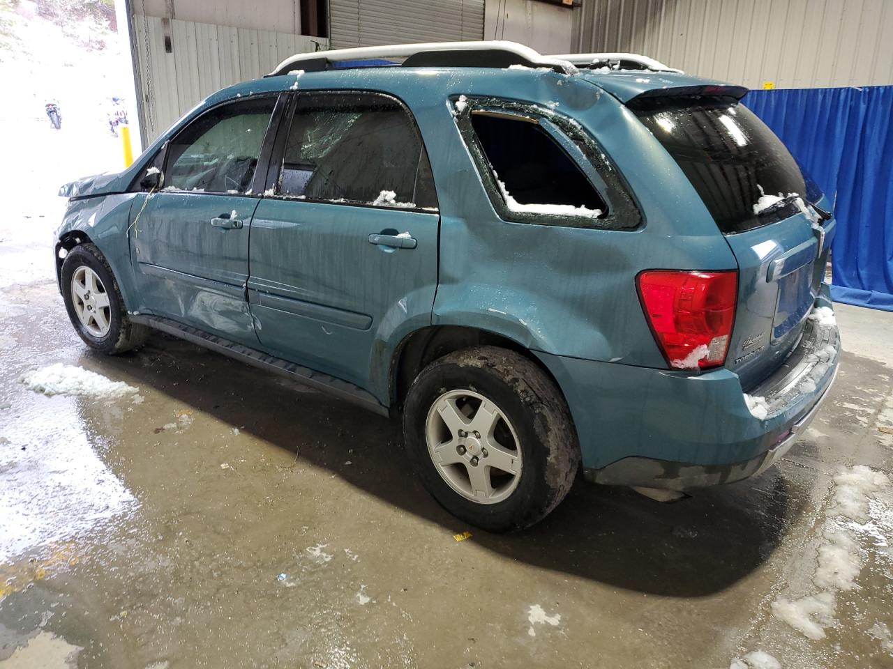 2008 Pontiac Torrent - Image 2
