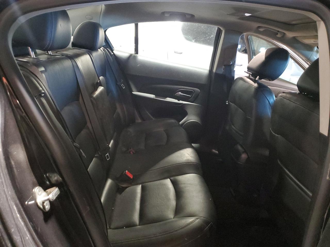2014 Chevrolet Cruze - Image 10