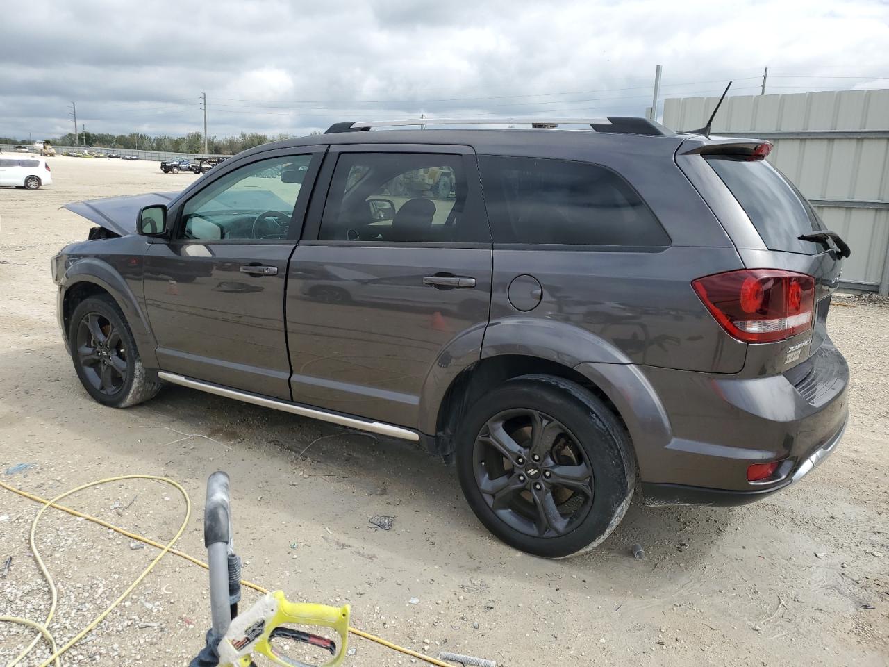 2020 Dodge Journey - Image 2