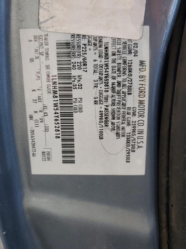 2004 Lincoln Town Car - Image 13