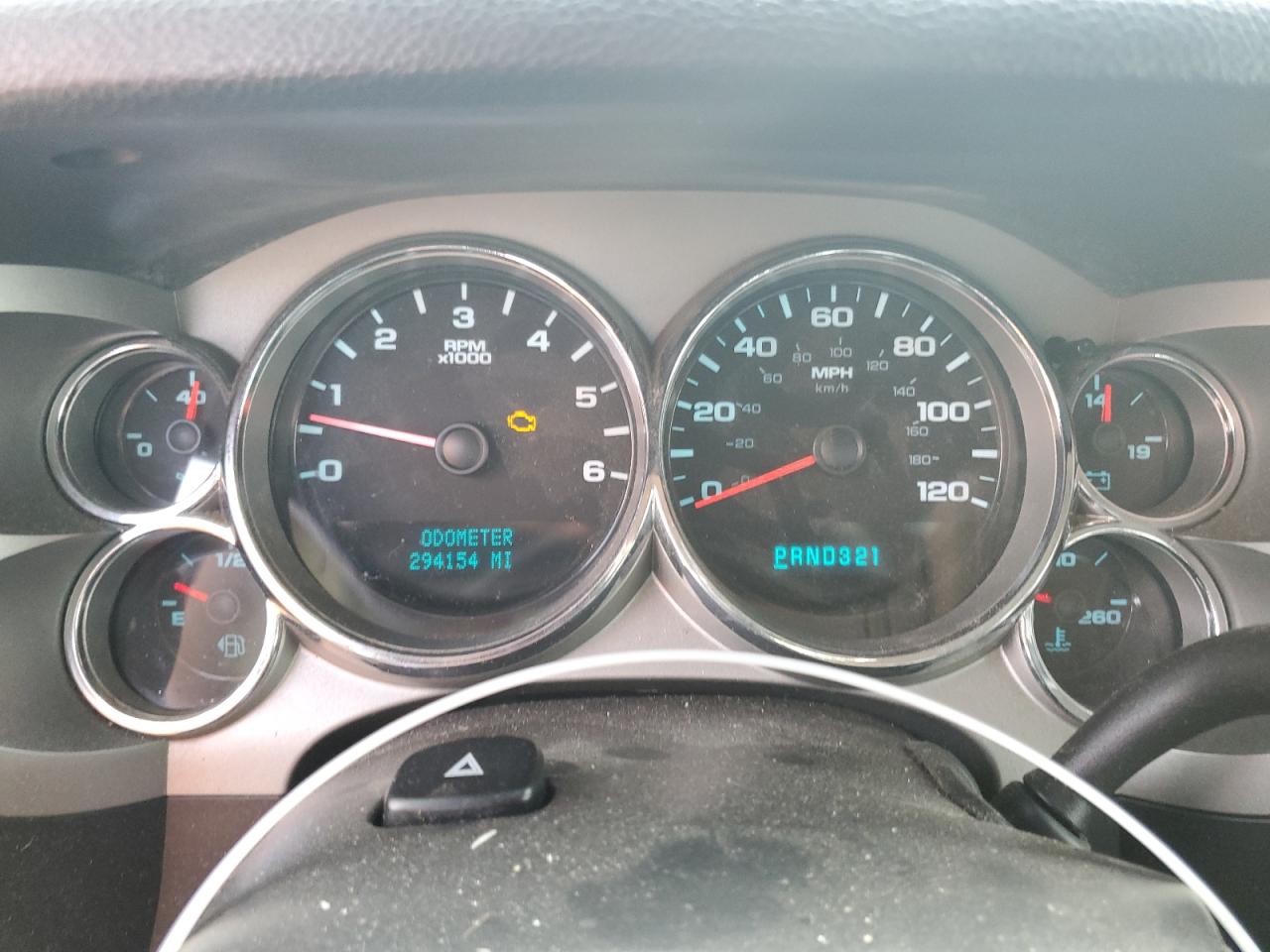 2008 Chevrolet Silverado - Image 9