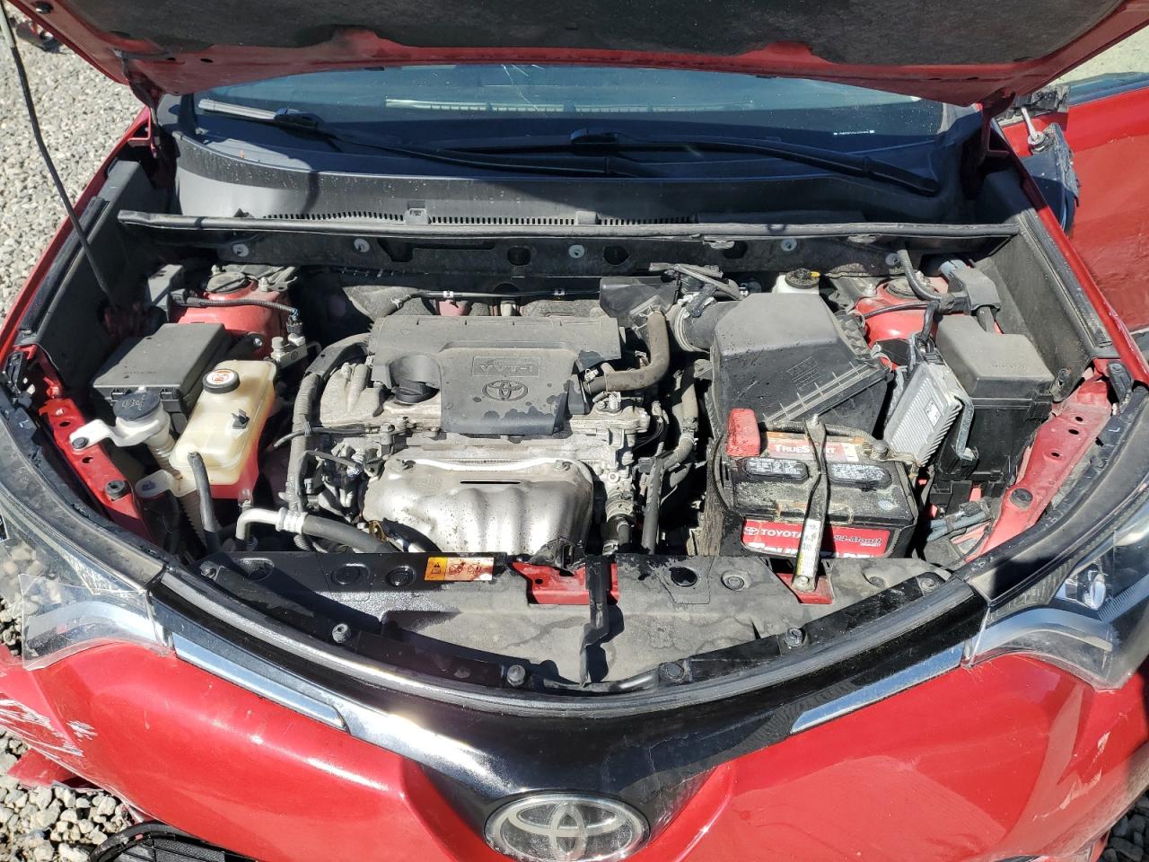 2017 Toyota RAV 4 - Image 12