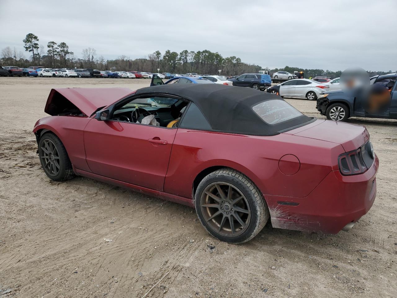 2014 Ford Mustang - Image 2