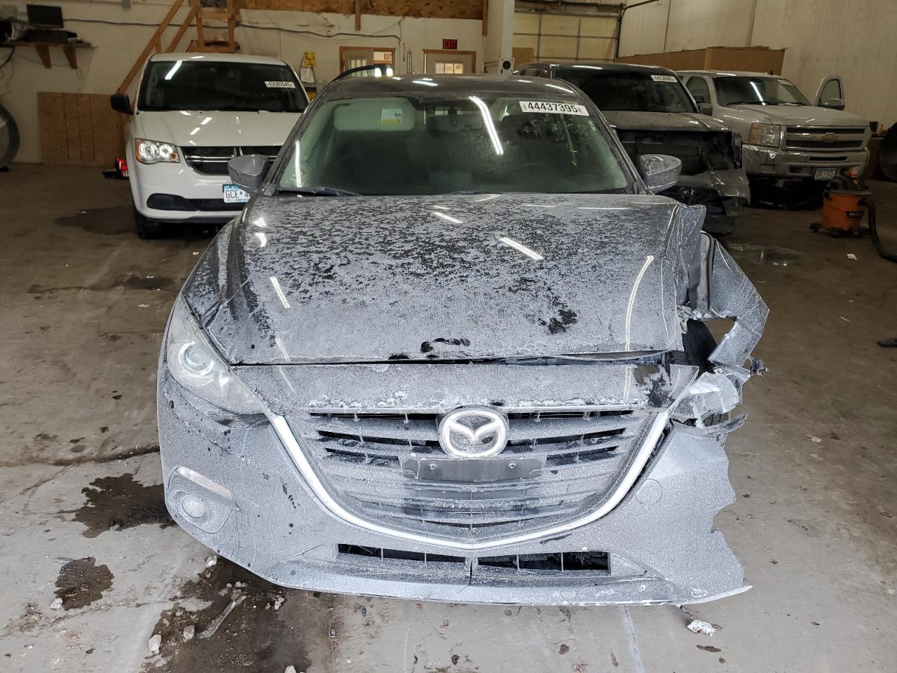 2016 Mazda 3 - Image 5