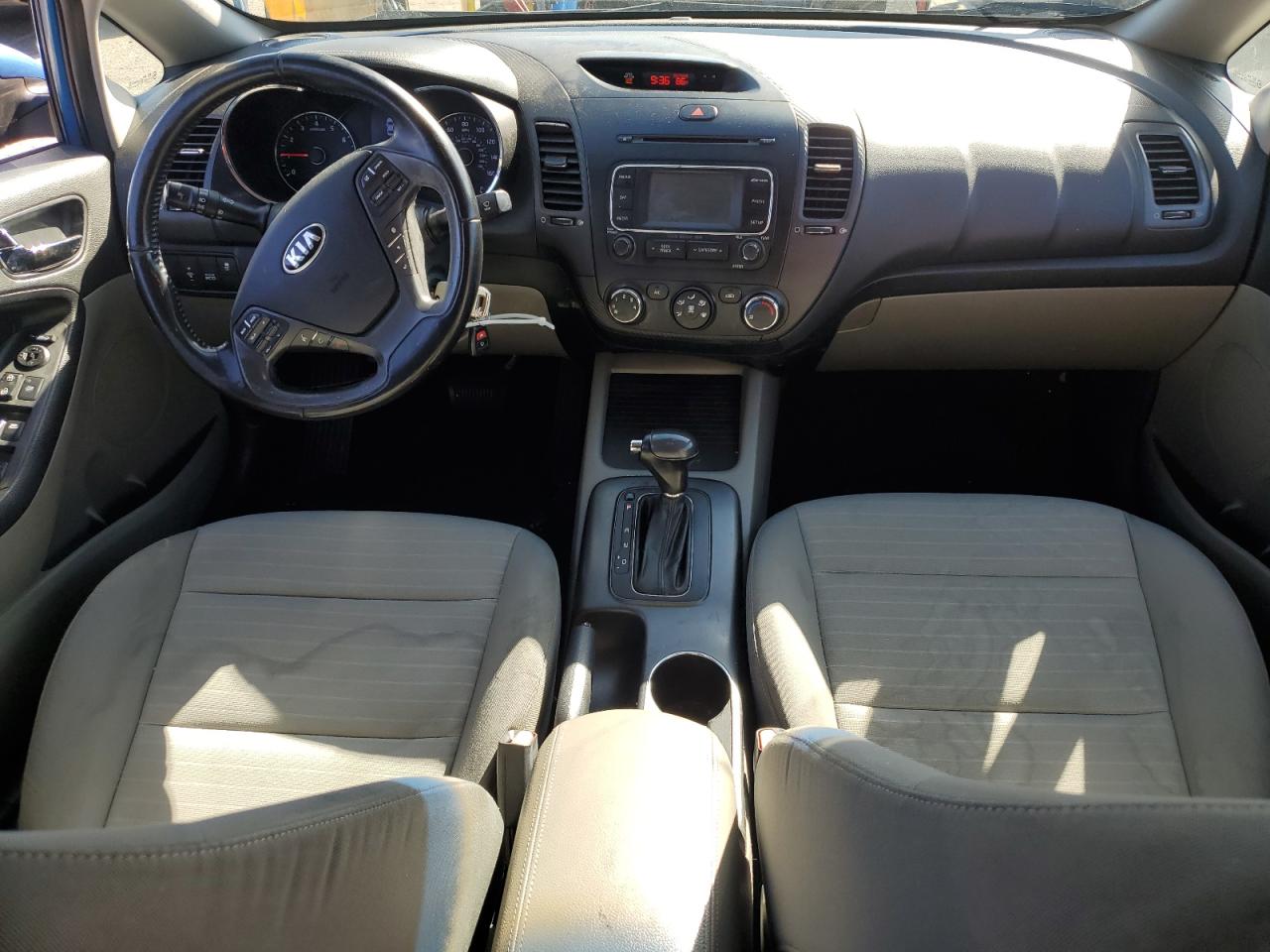 2014 Kia Forte - Image 8