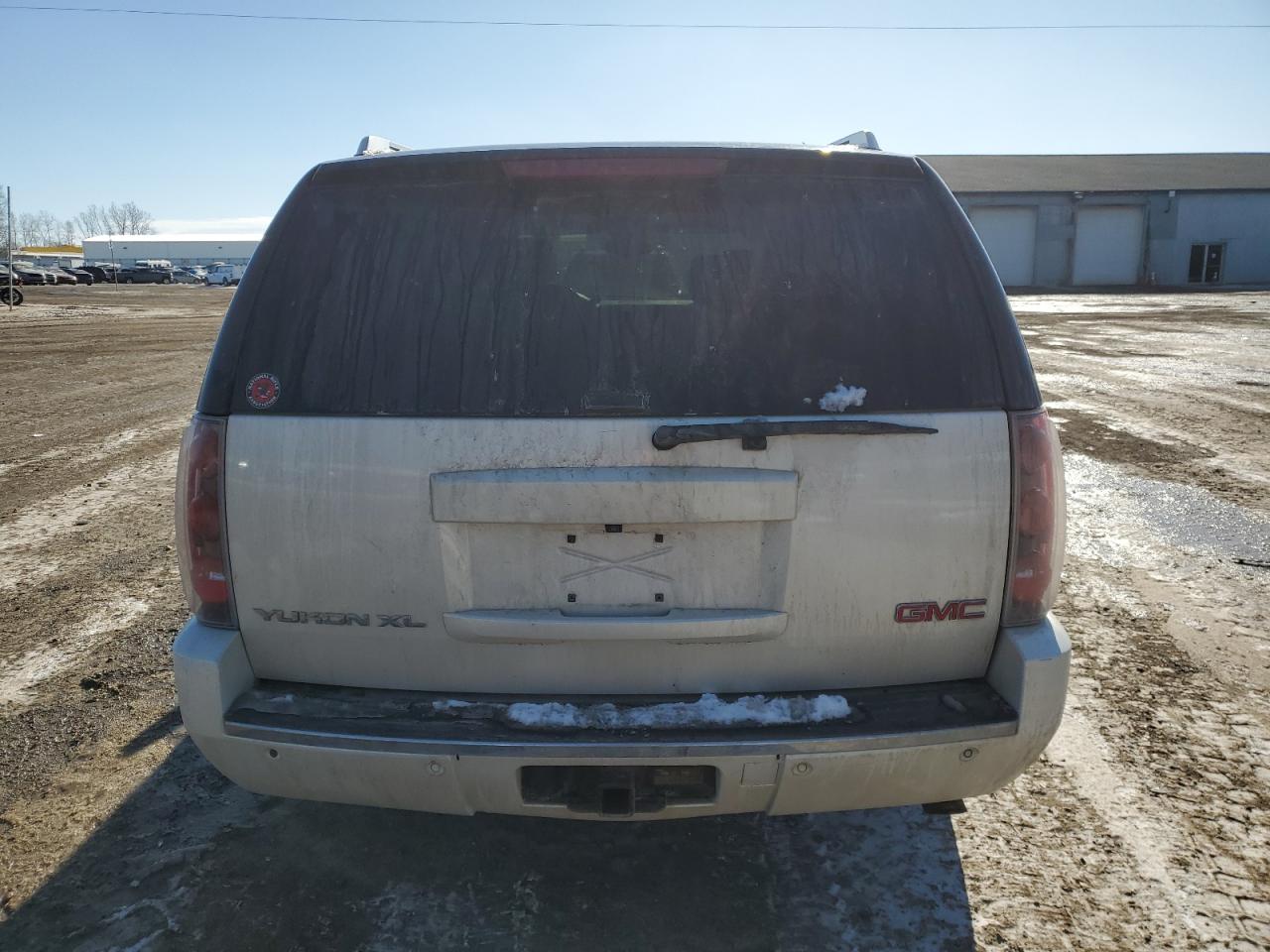 2013 GMC Yukon - Image 6