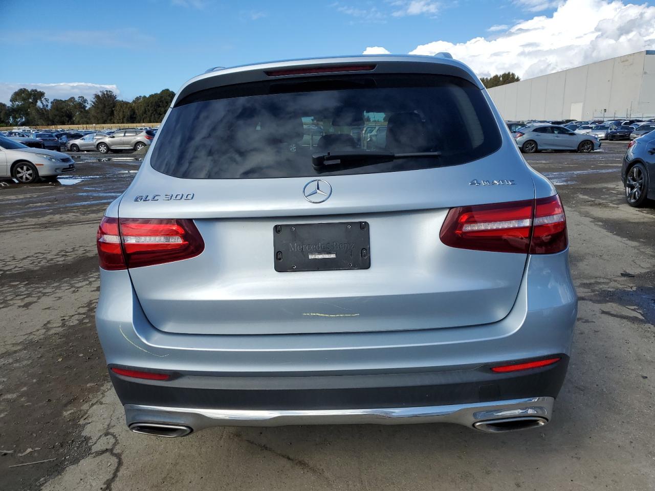 2016 Mercedes-Benz GLC - Image 6