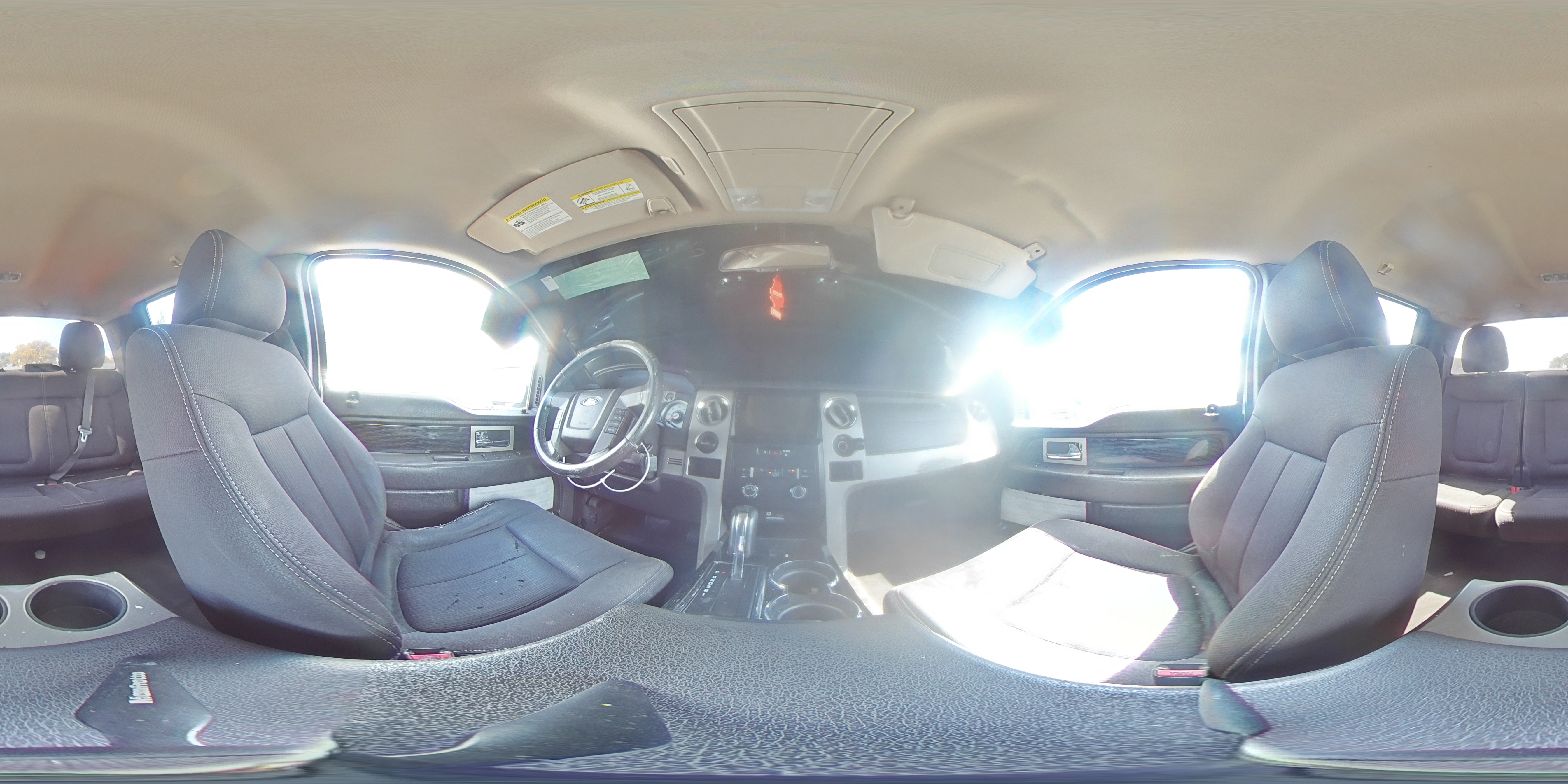 2010 Ford F-150 - Image 13