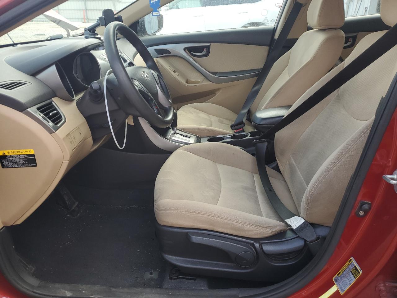 2013 Hyundai Elantra - Image 7