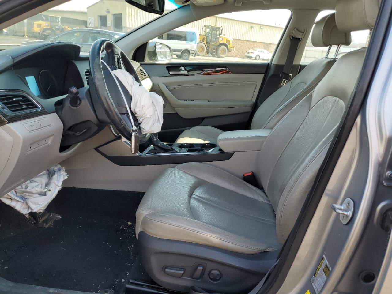 2016 Hyundai Sonata - Image 7