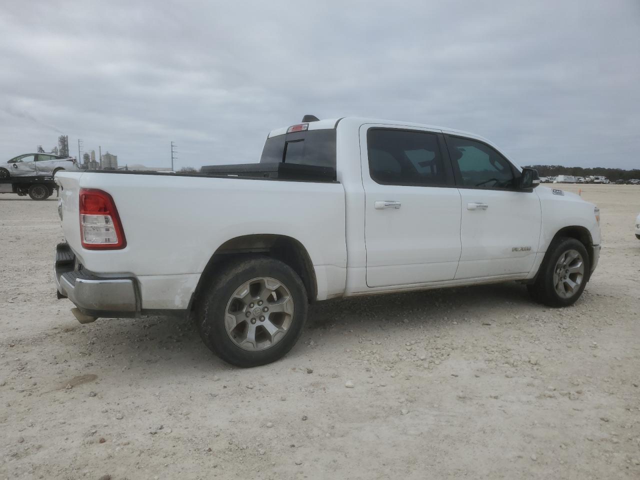 2019 RAM 1500 - Image 3