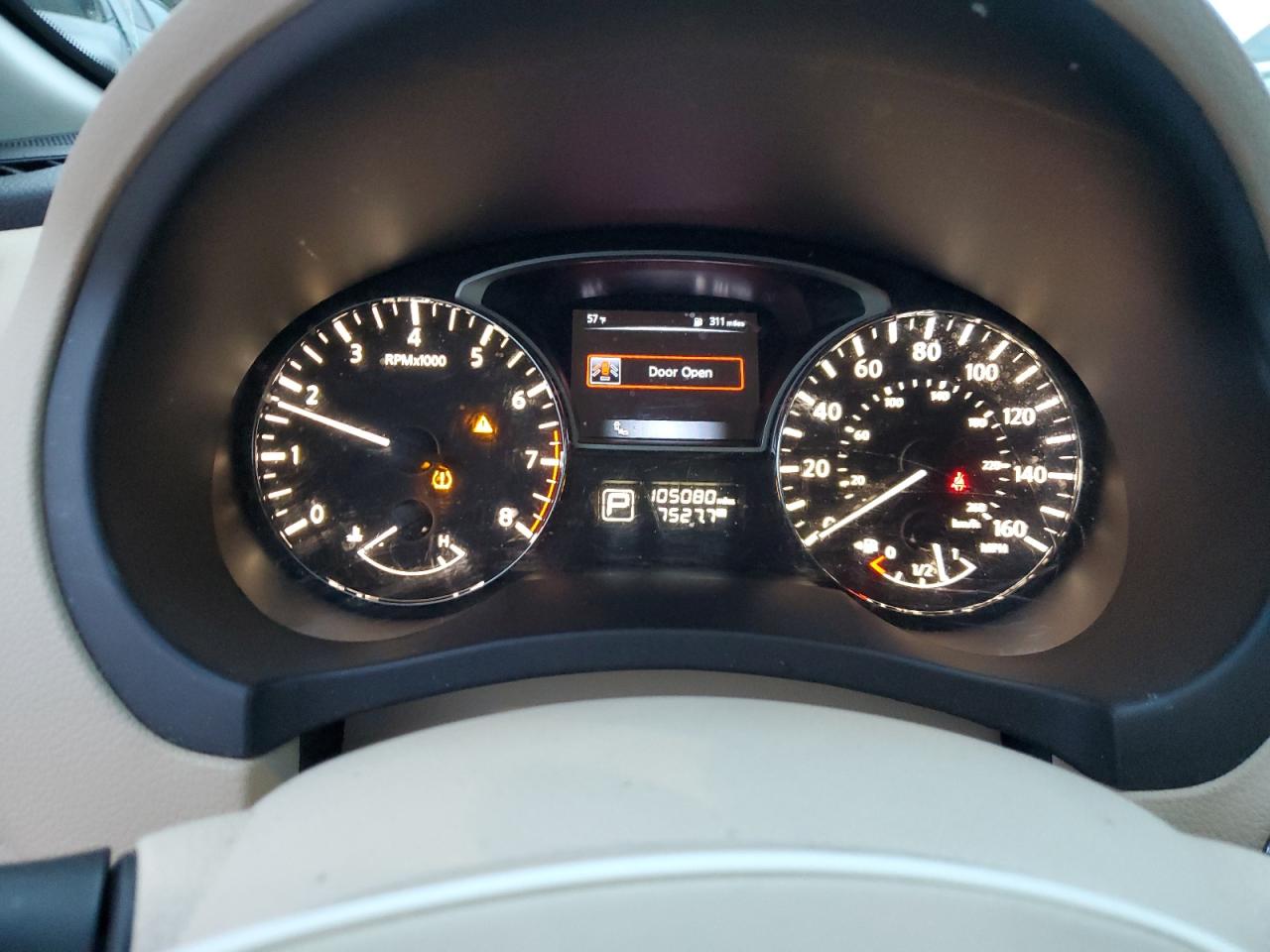 2015 Nissan Altima - Image 9