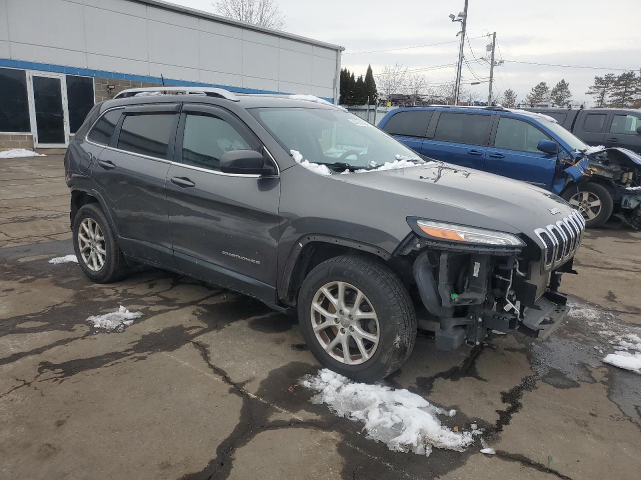 2017 Jeep Grand Cherokee - Image 4