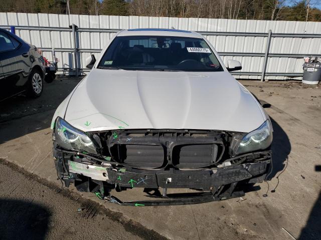 Sedans BMW 5 SERIES 2015 Biały