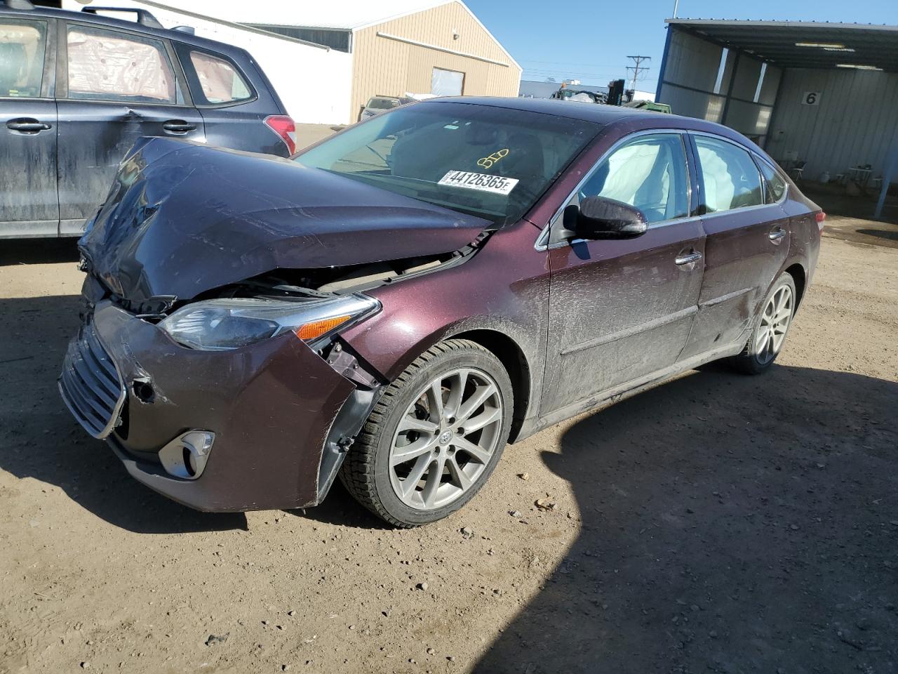 2015 Toyota Avalon - Image 1