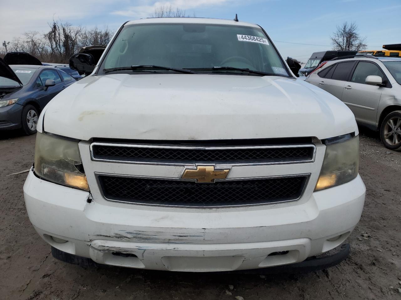 2007 Chevrolet Suburban - Image 5