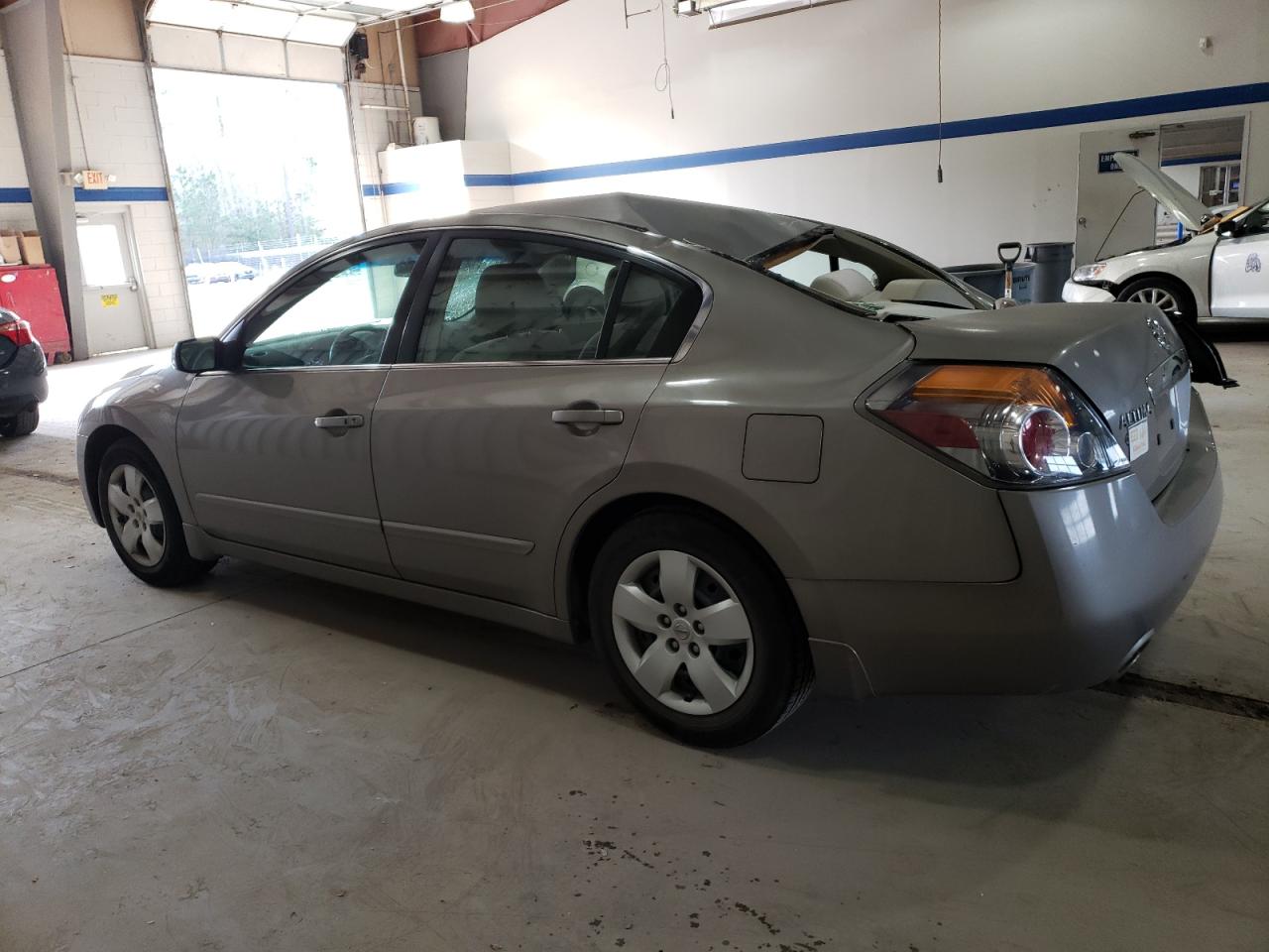 2008 Nissan Altima - Image 2
