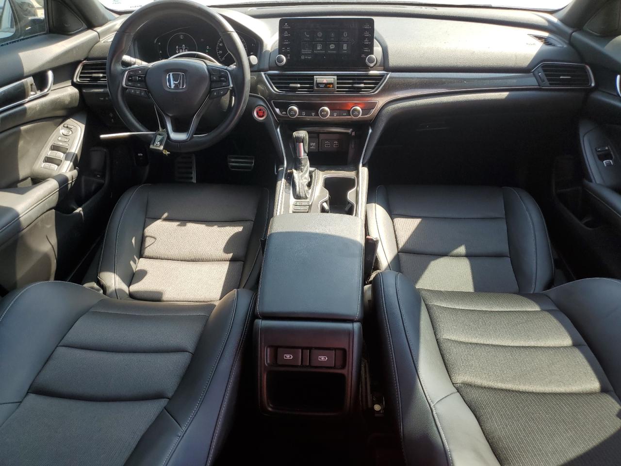 2022 Honda Accord - Image 8