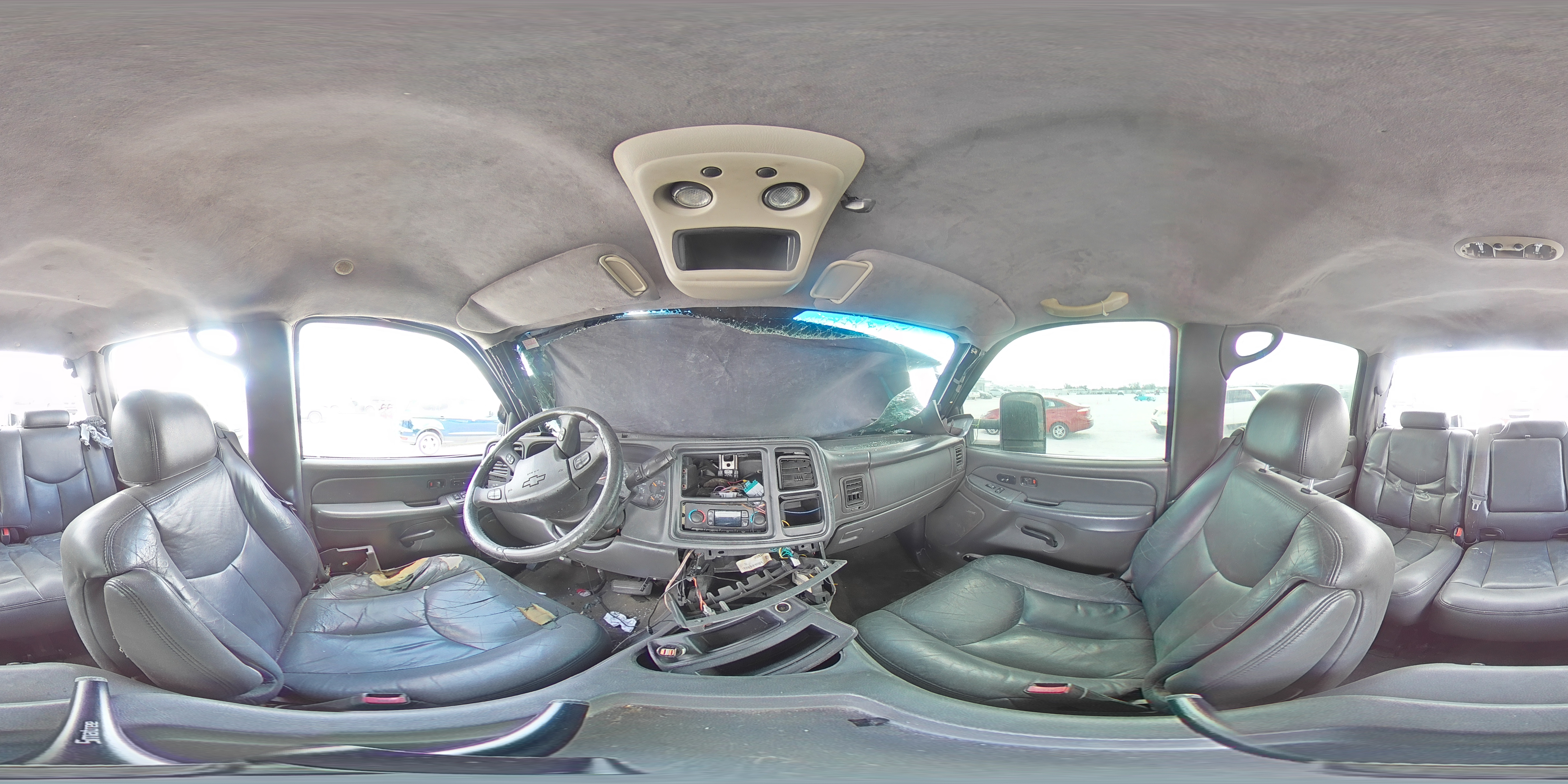 2006 Chevrolet Silverado - Image 12