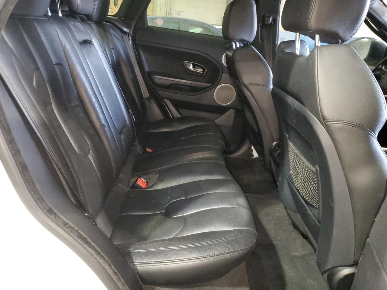 2015 Land Rover Range Rover - Image 11