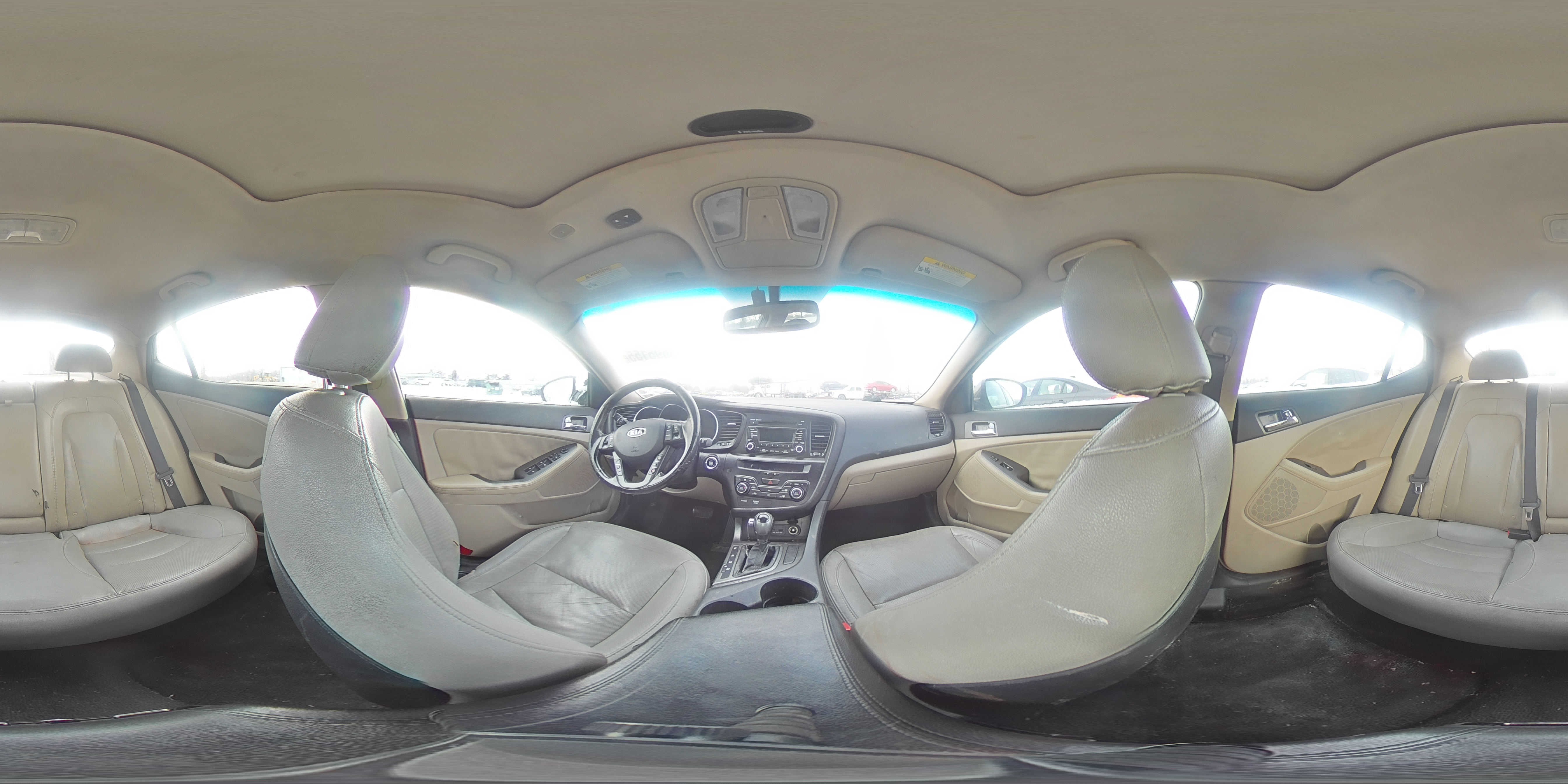 2011 Kia Optima - Image 13