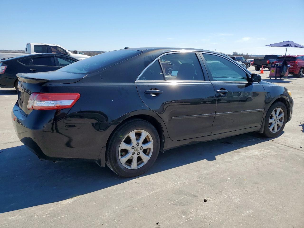2010 Toyota Camry - Image 3