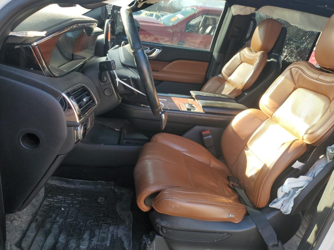 2019 Lincoln Navigator - Image 7