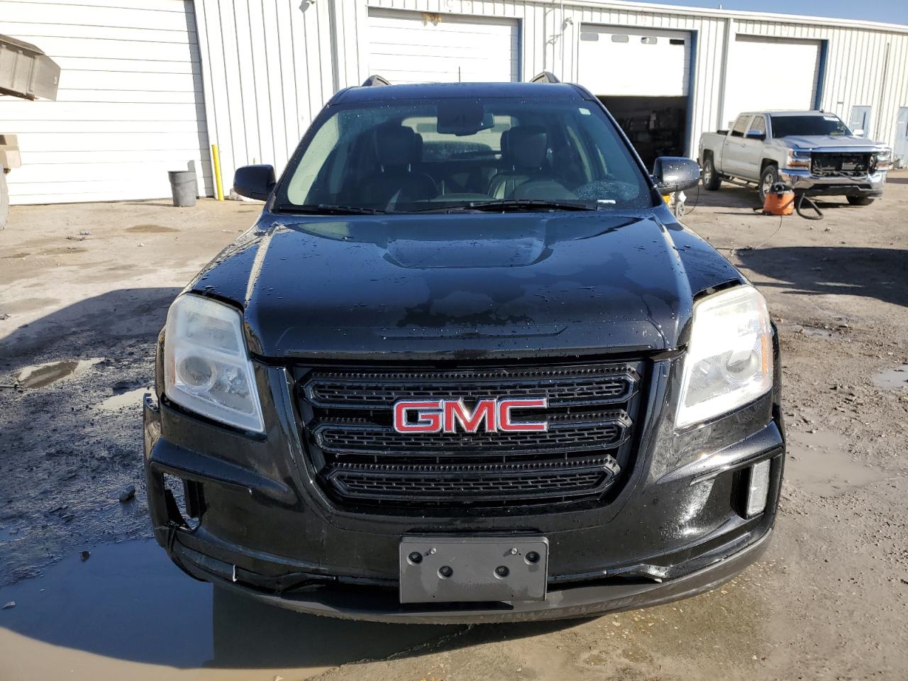 2017 GMC Terrain - Image 5