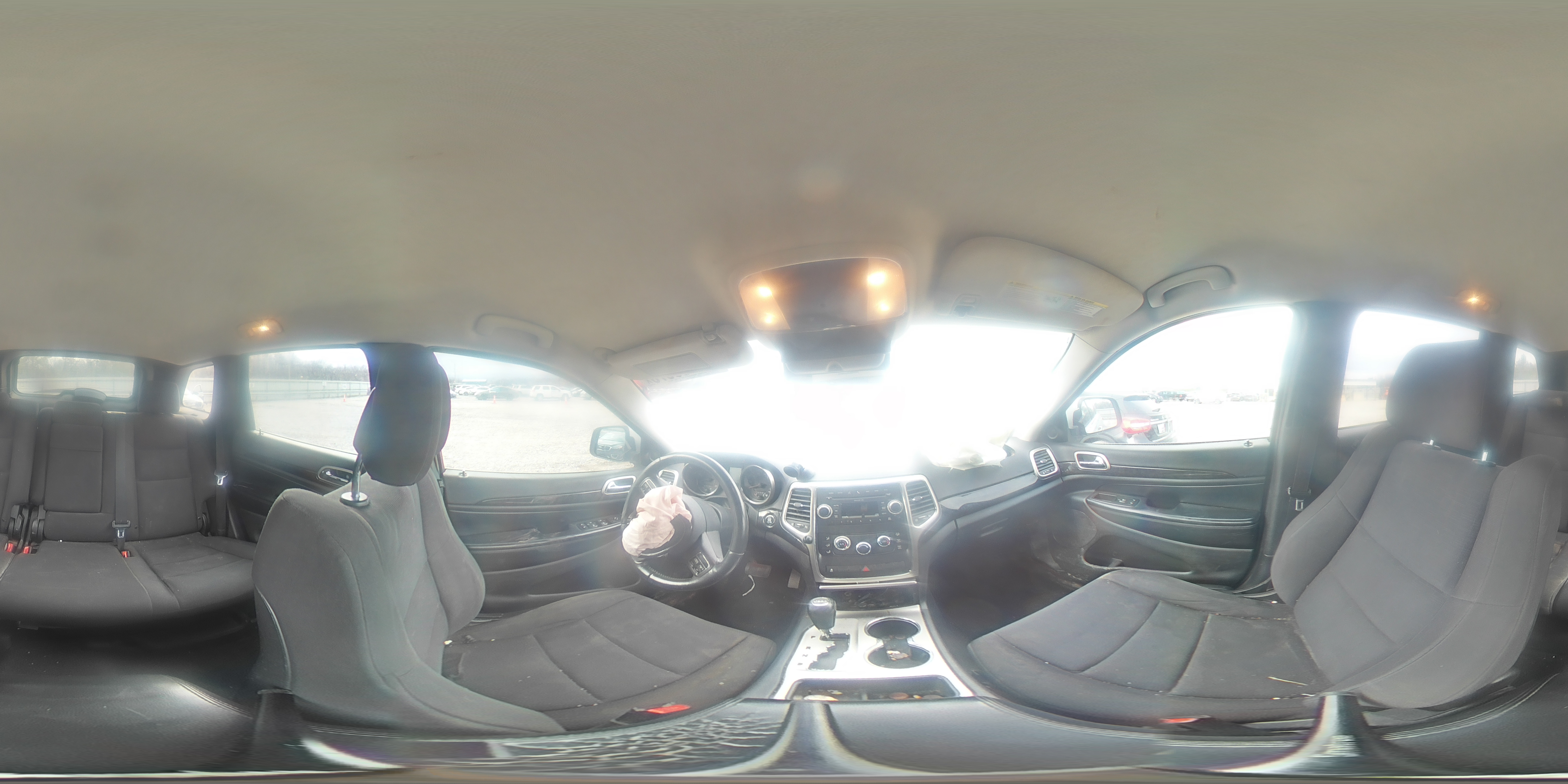 2011 Jeep Grand Cherokee - Image 14
