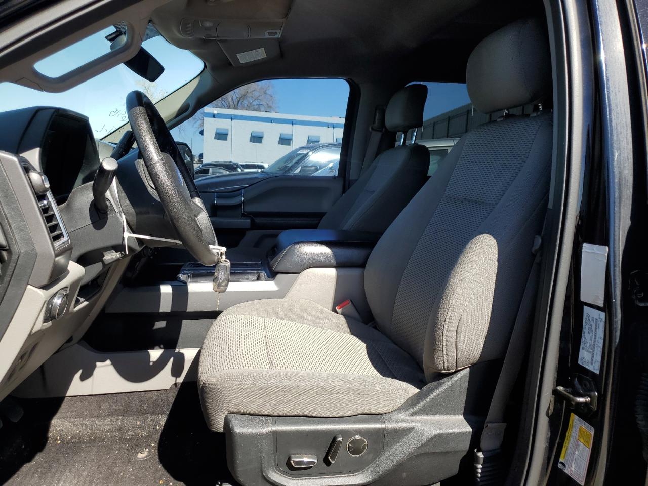 2016 Ford F-150 - Image 7