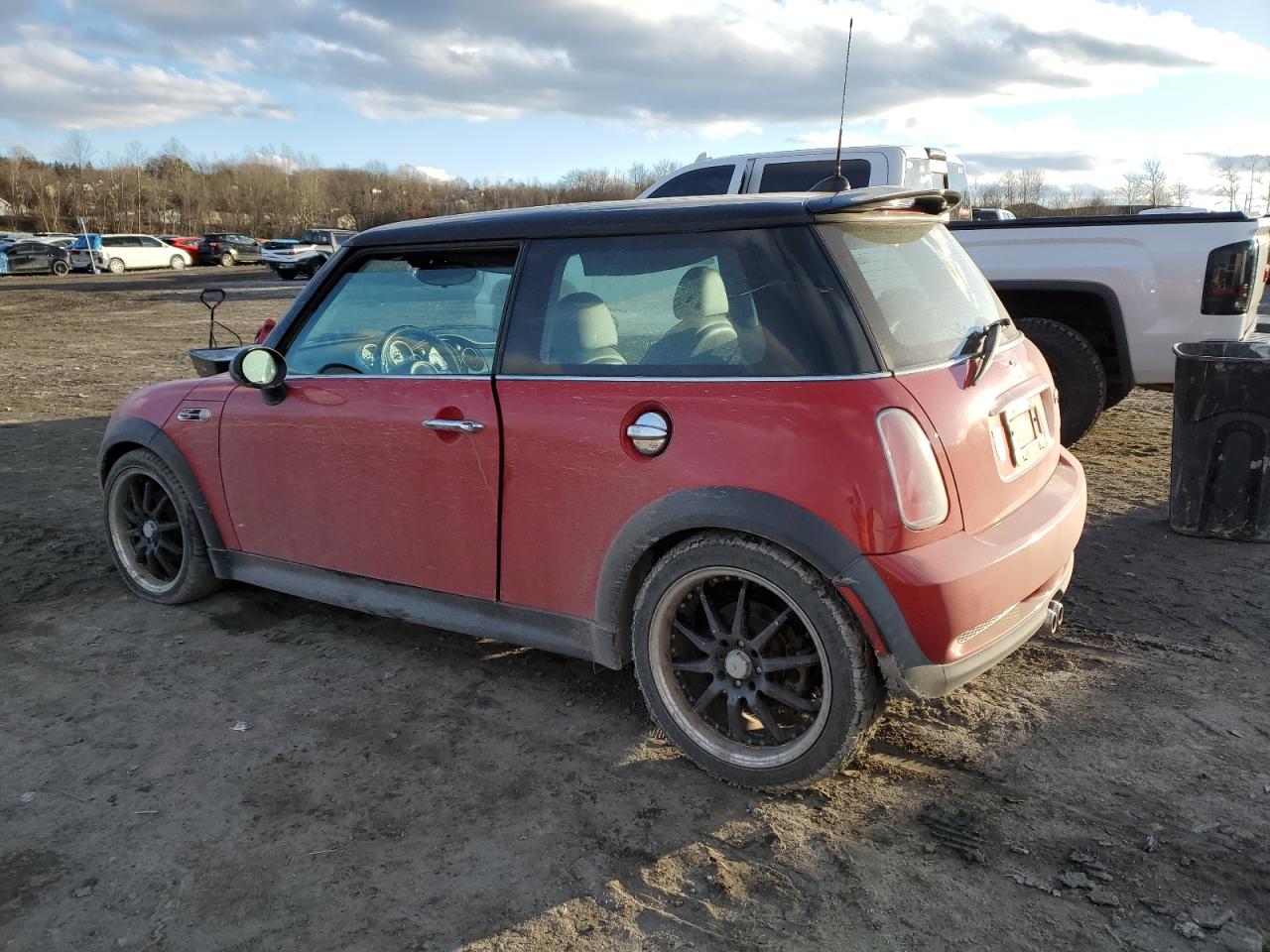 2005 MINI Cooper - Image 2