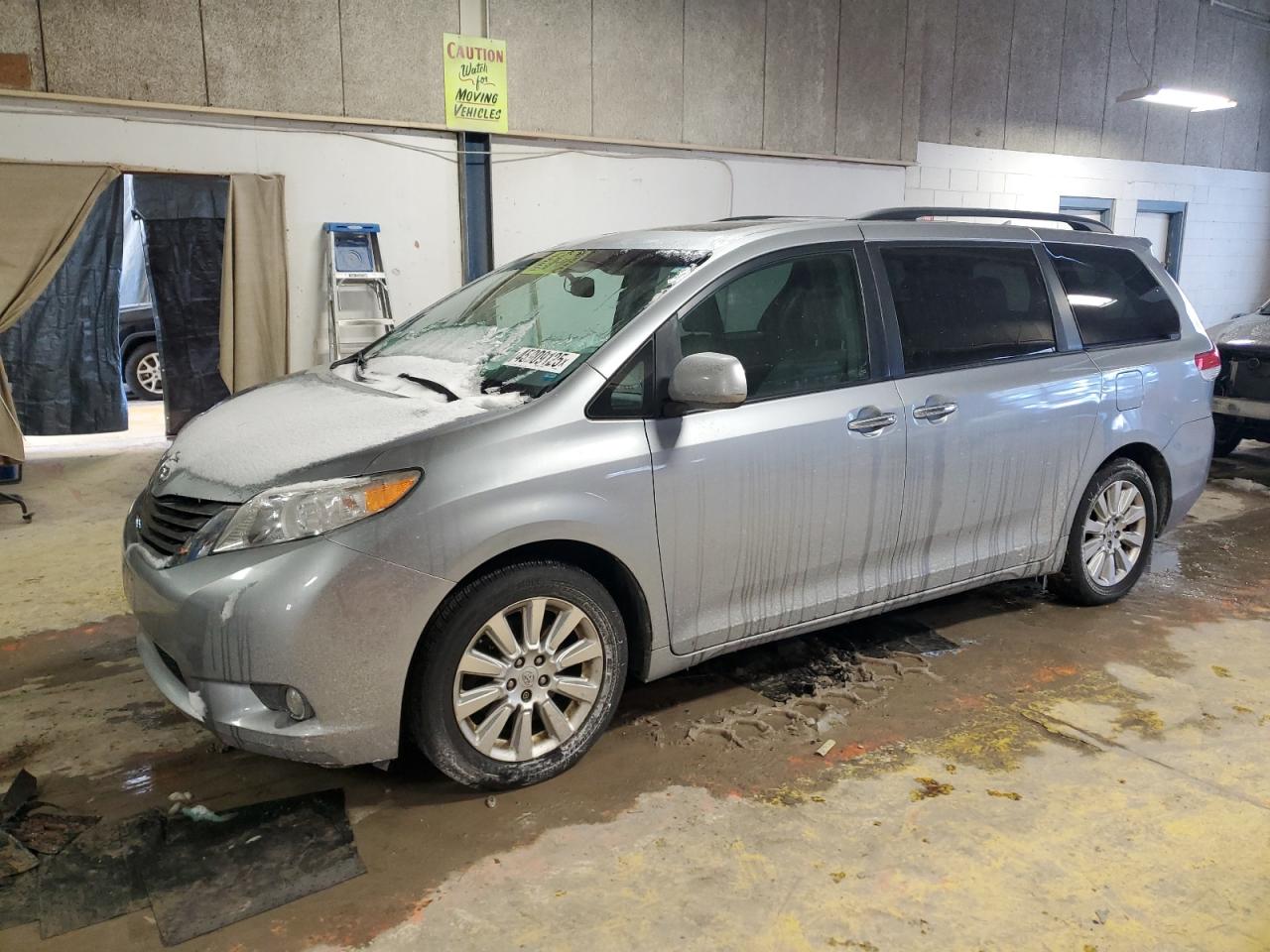 2011 Toyota Sienna - Image 1