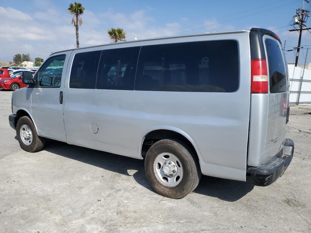 2014 Chevrolet Express - Image 2