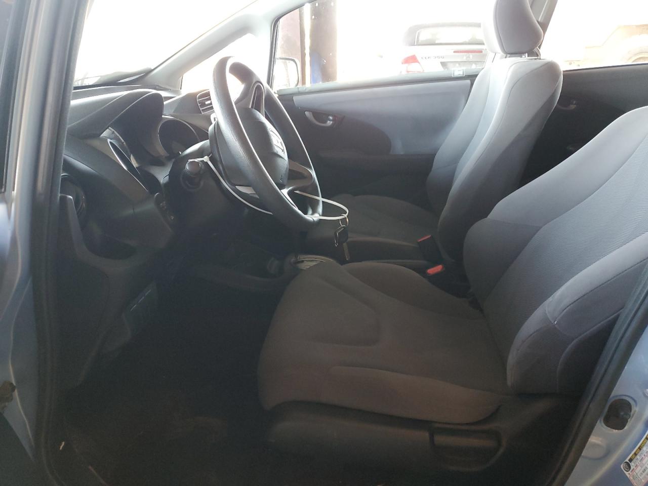 2010 Honda Fit - Image 7