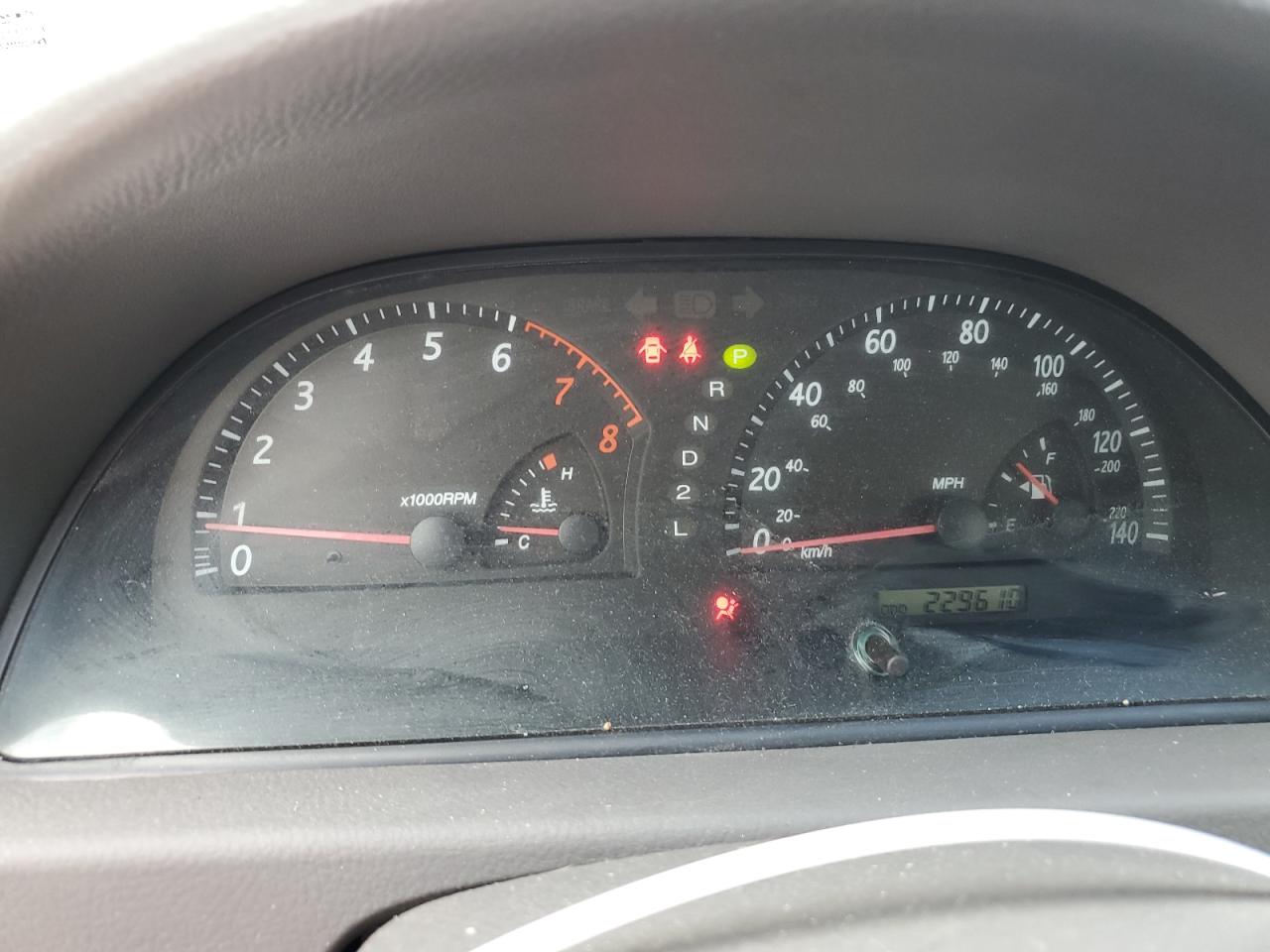 2004 Toyota Camry - Image 9