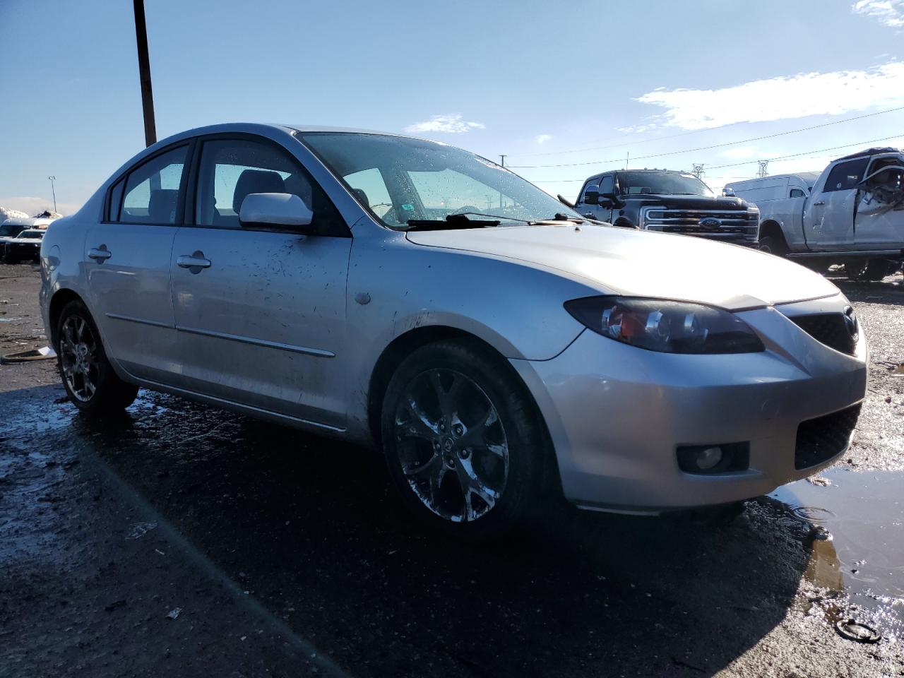 2009 Mazda 3 - Image 4