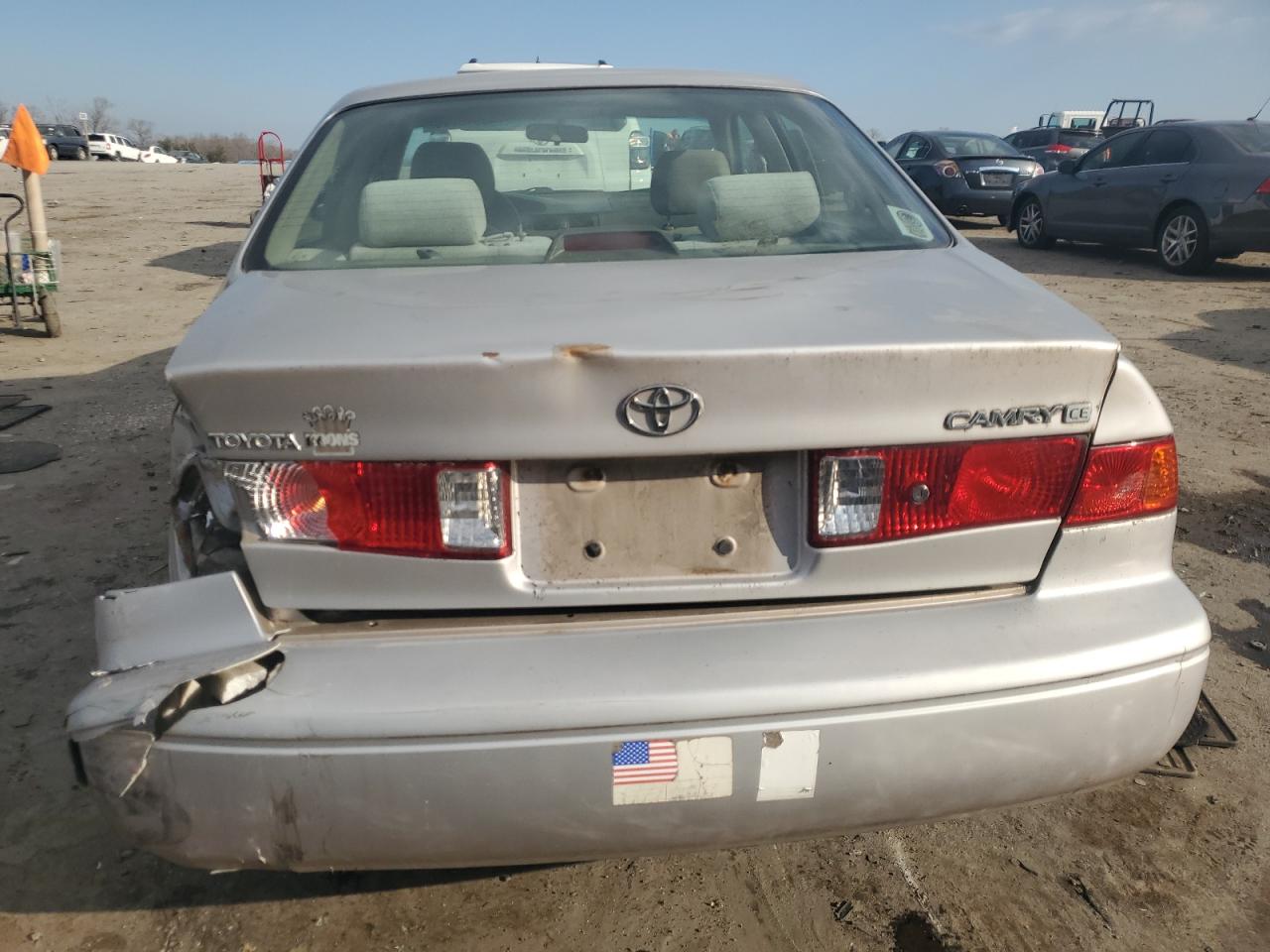 2001 Toyota Camry - Image 6