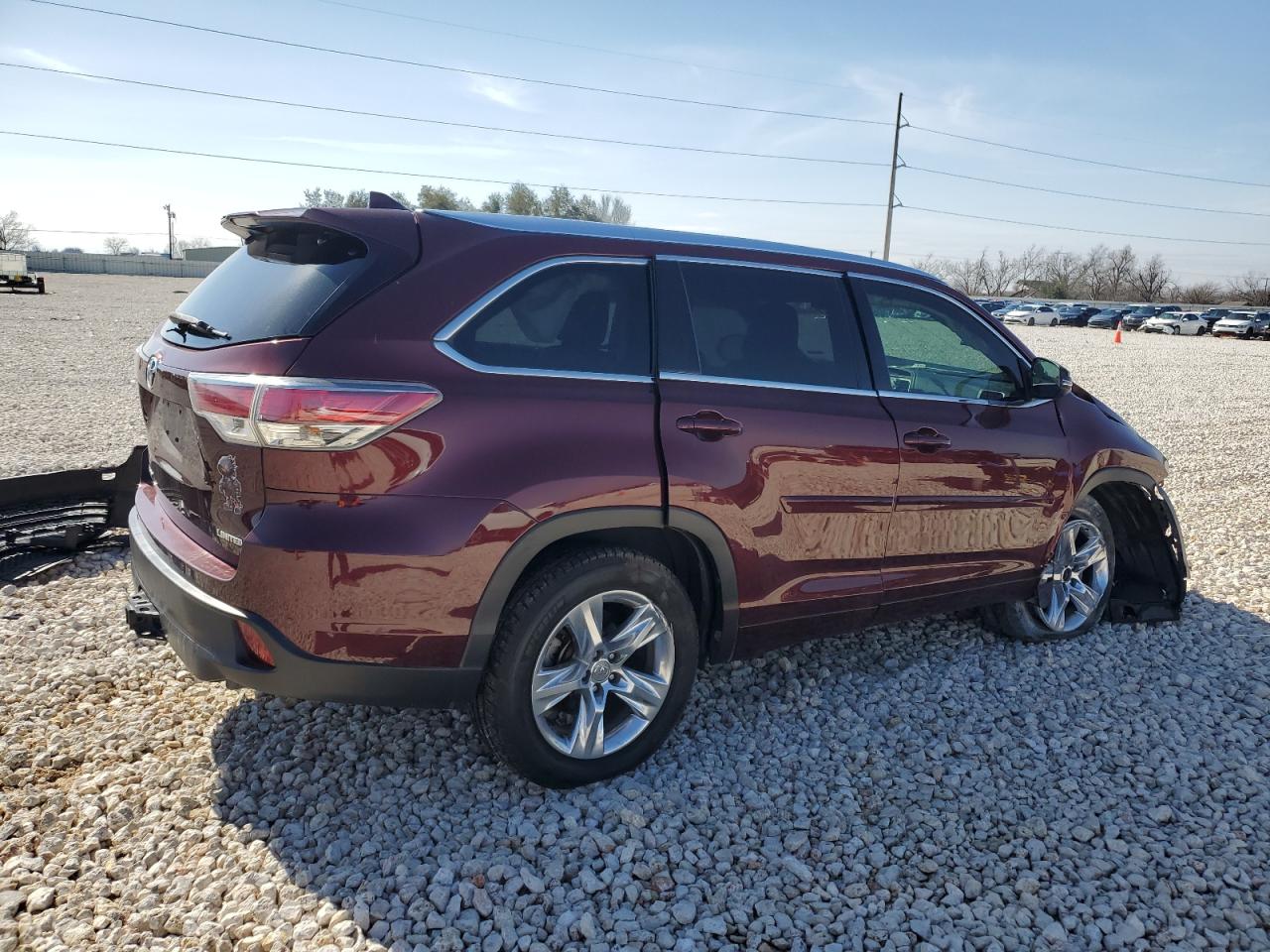2015 Toyota Highlander - Image 3