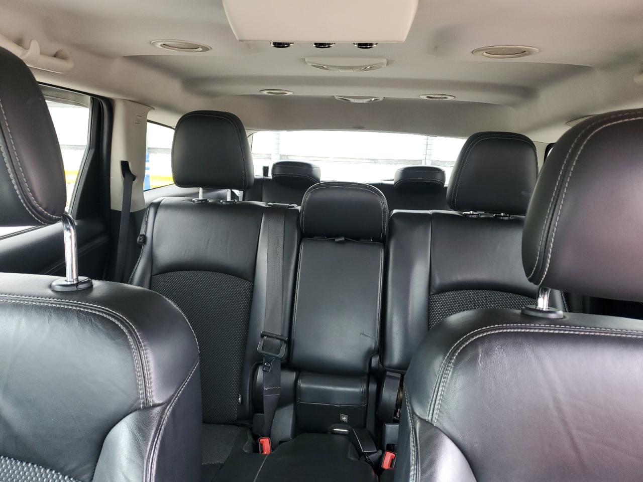 2016 Dodge Journey - Image 10