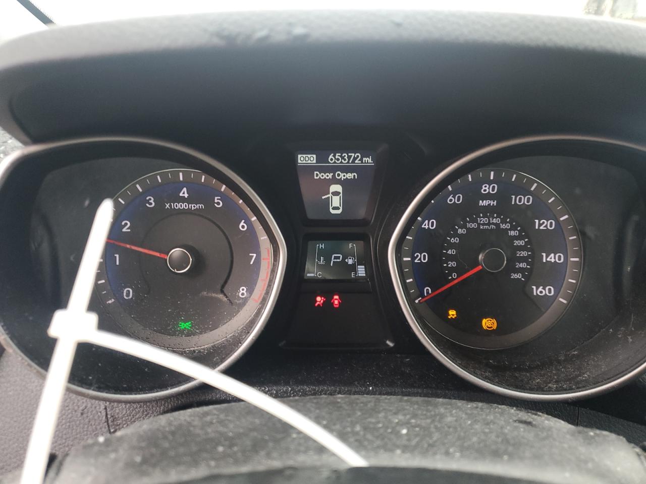 2013 Hyundai Elantra - Image 9