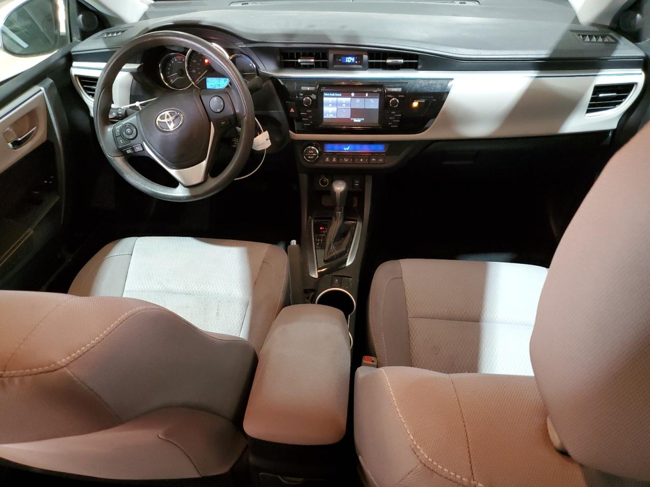 2015 Toyota Corolla - Image 8
