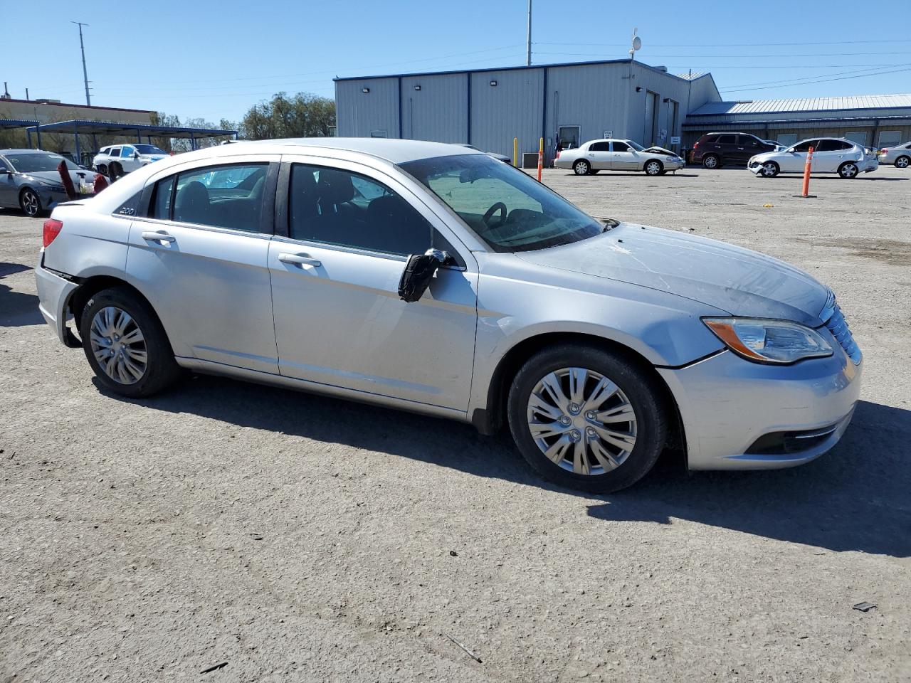 2012 Chrysler 200 - Image 4