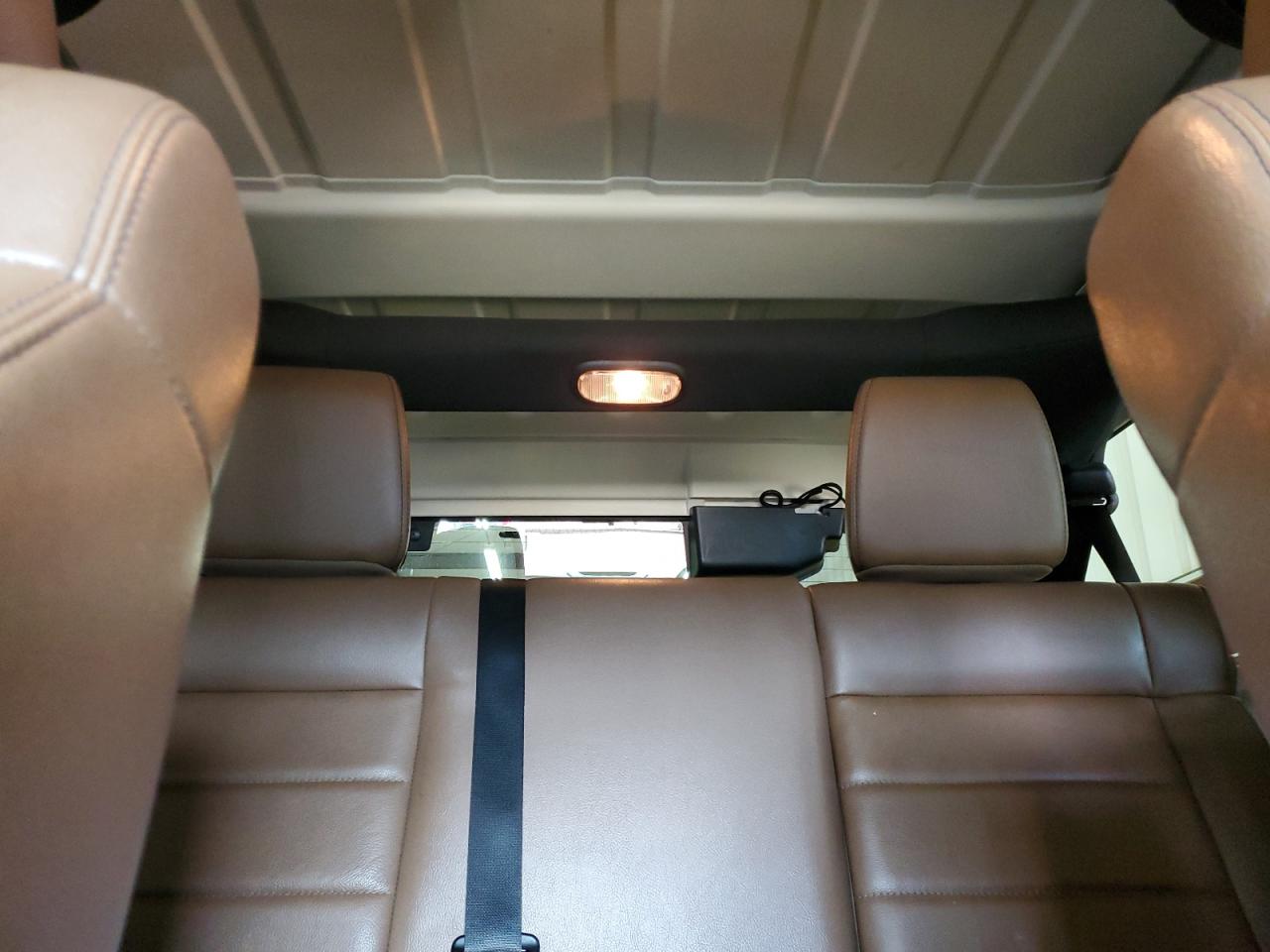 2011 Jeep Wrangler - Image 10