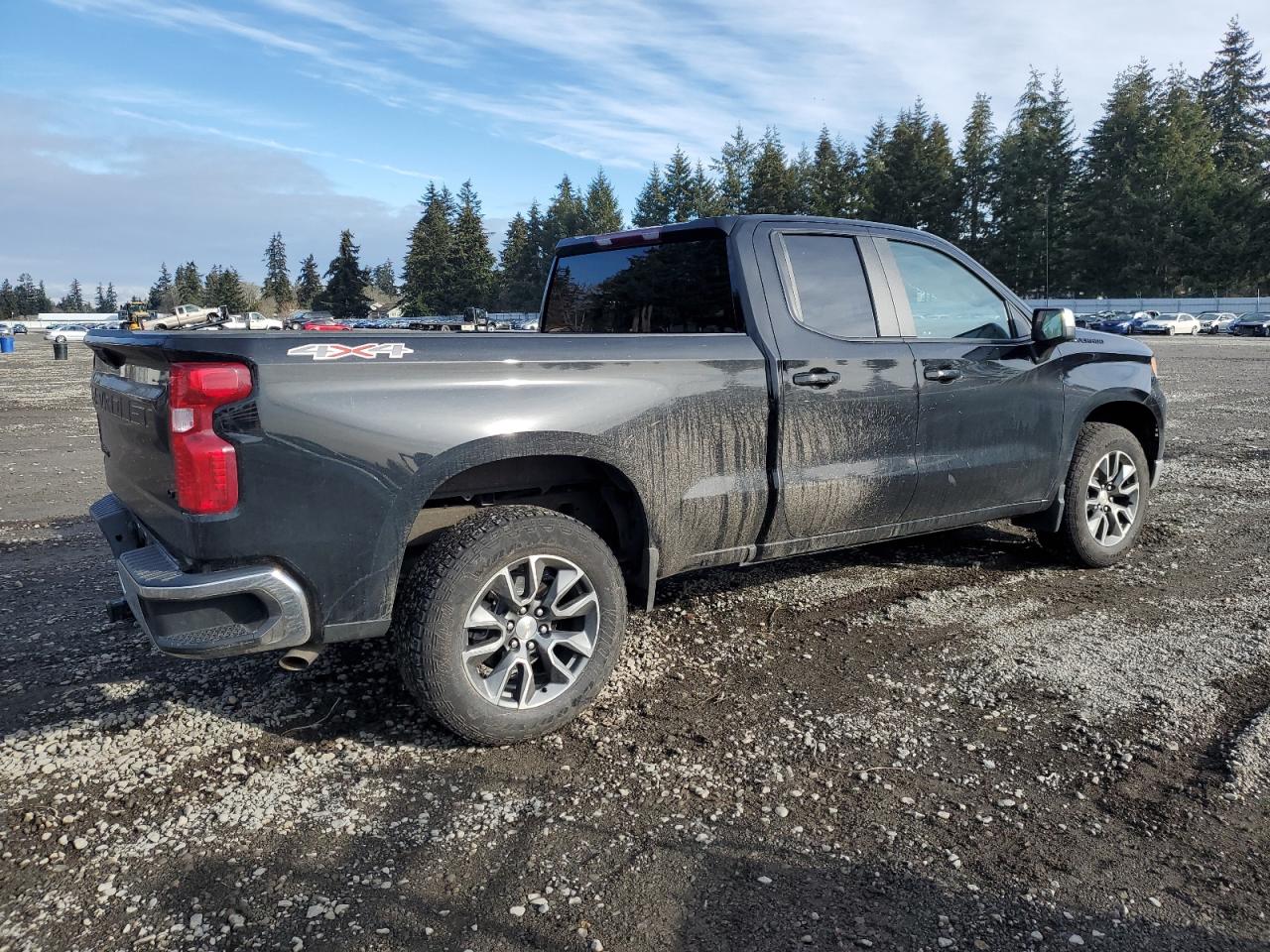 2023 Chevrolet Silverado - Image 3
