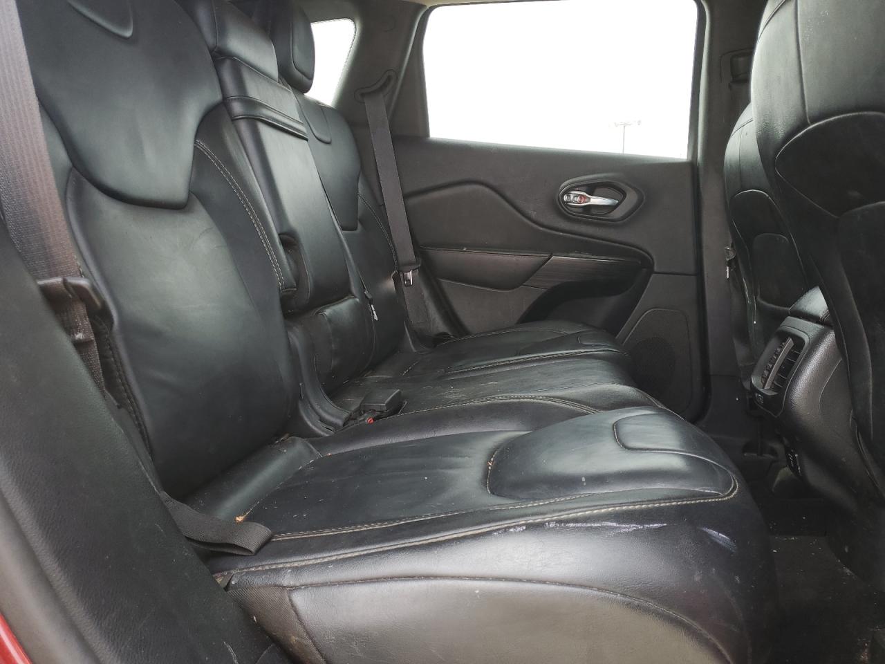 2014 Jeep Grand Cherokee - Image 11