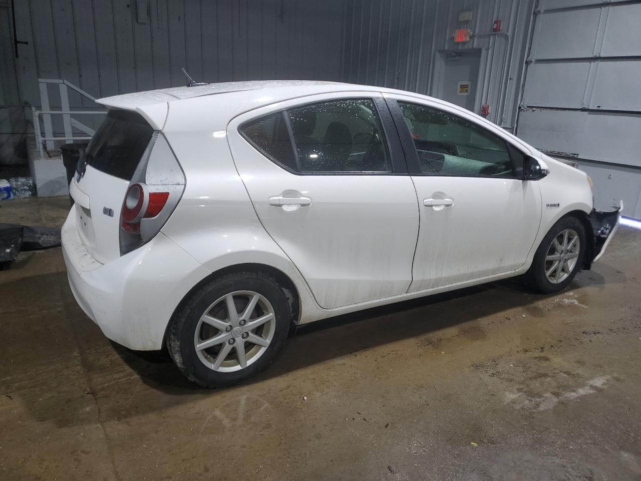2012 Toyota Prius - Image 3